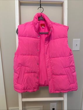 Wondershop Hot Pink Puffer Vest
